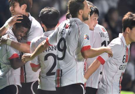 Südkorea: Adriano mit Blitz-Hattrick