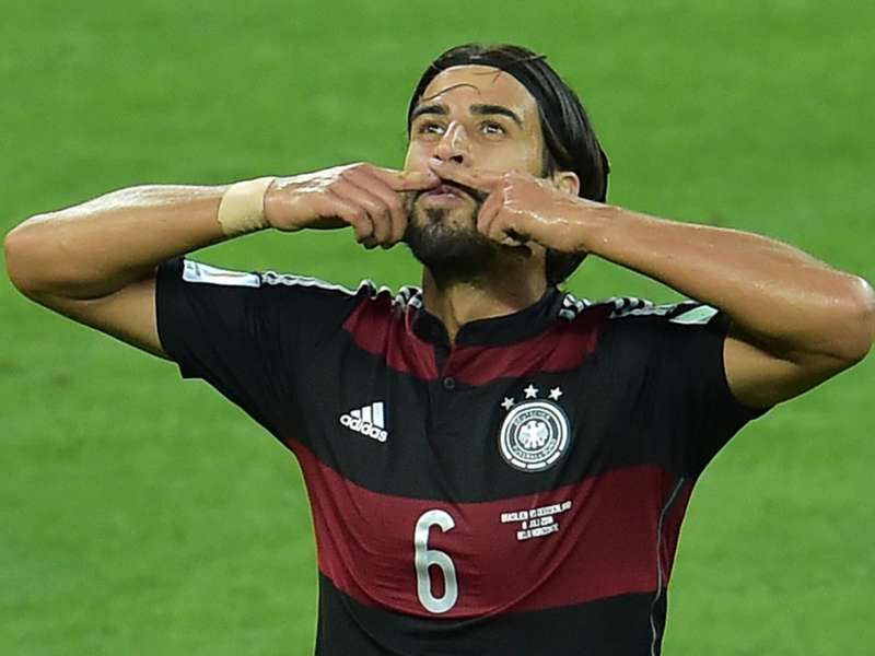 Khedira Gehalt Khedira Gehalt