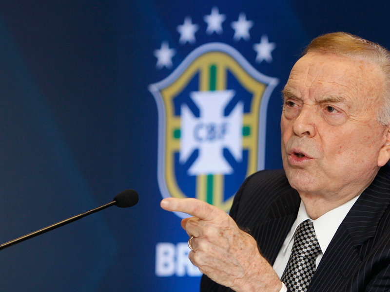 Conmebol afasta José Maria Marin e mais dois