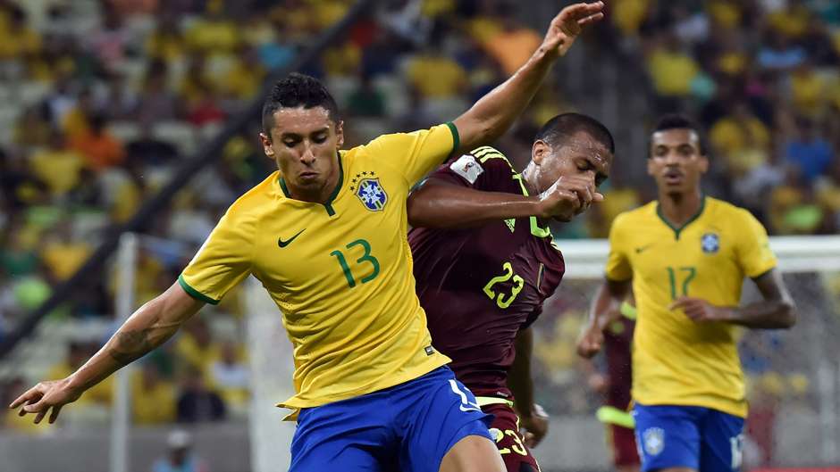 Tim Impian Copa America Centenario Versus Euro 2016, Siapa Lebih Kuat Gan?