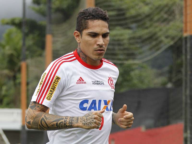 Guerrero entra na lista de reforços do Barcelona