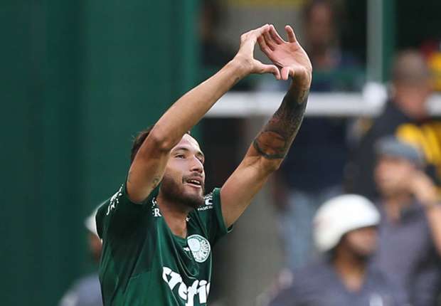 Em boa fase no Palmeiras, atacante fala em 