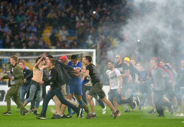 De la guerre à la finale de l'Europa League Dnipro-celebrate-napoli-europa-league-semifinals-14052015_112t6qyk7urly1258axhwjdtzy