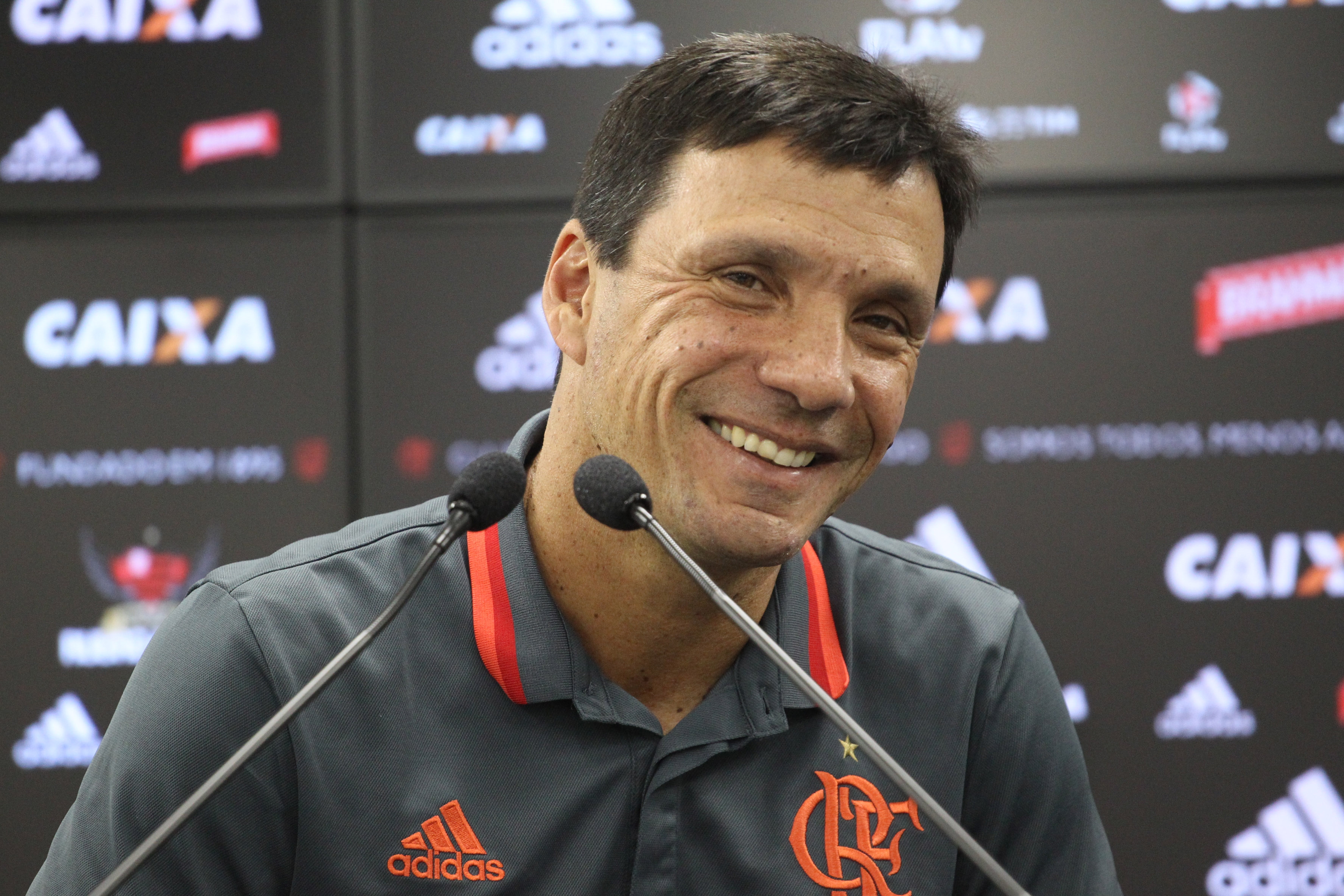 Presidente do Santos revela interesse do Flamengo em Vanderlei - Coluna do  Fla