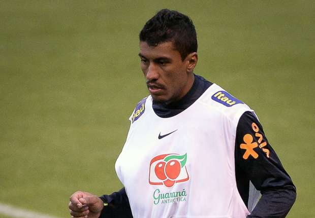 Primeiro treino de Tite na Seleção Brasileira tem desfalques e Paulinho titular