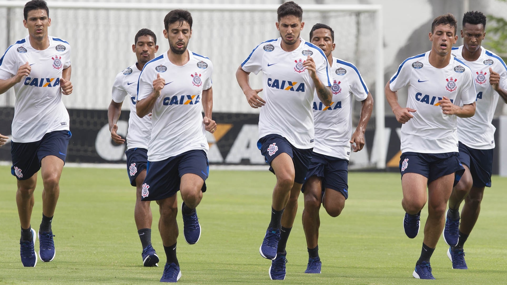 [Enquete] Corinthians fez bem ao emprestar Yago e Camacho?