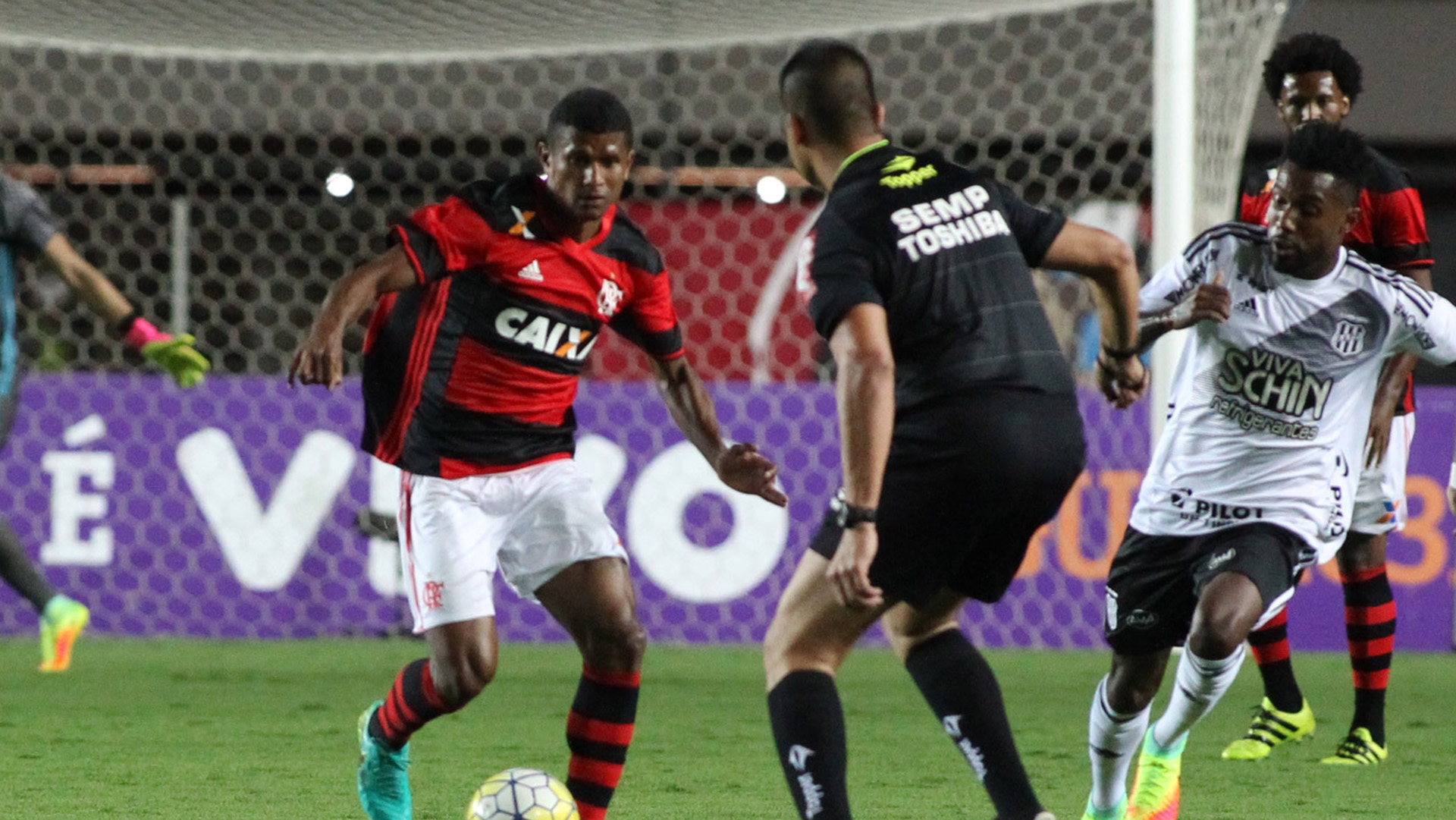 Diego diz que Flamengo precisa ser “quase perfeito” para superar o  Palmeiras