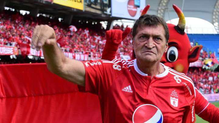 Falcioni: "Cuando hablo de América, se me eriza la piel"