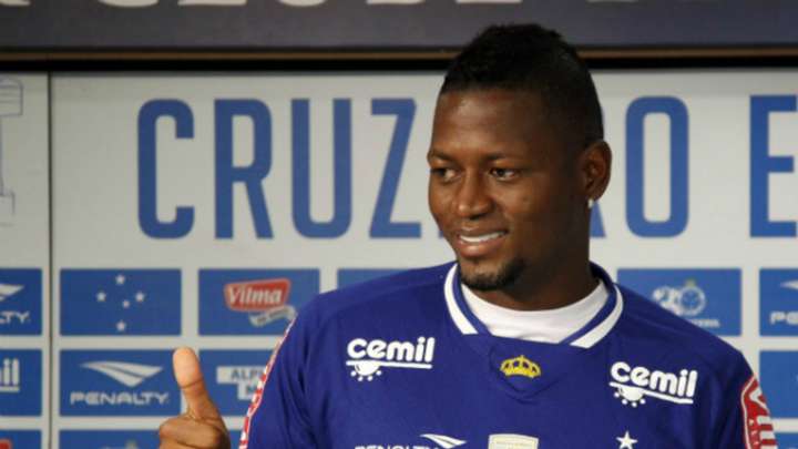 Cruzeiro dice que negociar con Millonarios es muy difícil