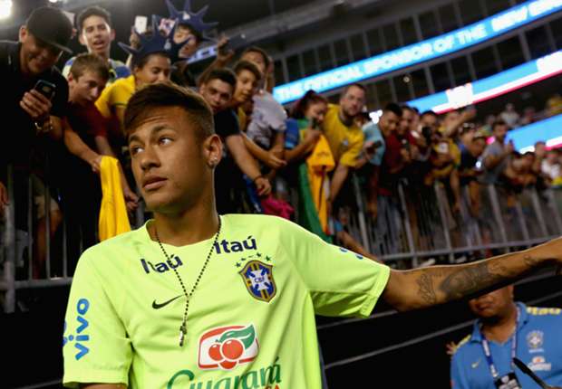 www.footytracker.blogspot.com Stepping out from Messi’s shadow: In-form Neymar can destroy Argentina