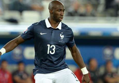 Mangala remplace Mathieu en Bleu