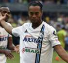 ronaldinho-queretaro-2015_1eydwkijwsj6y1t31lm1niu0k4.jpg