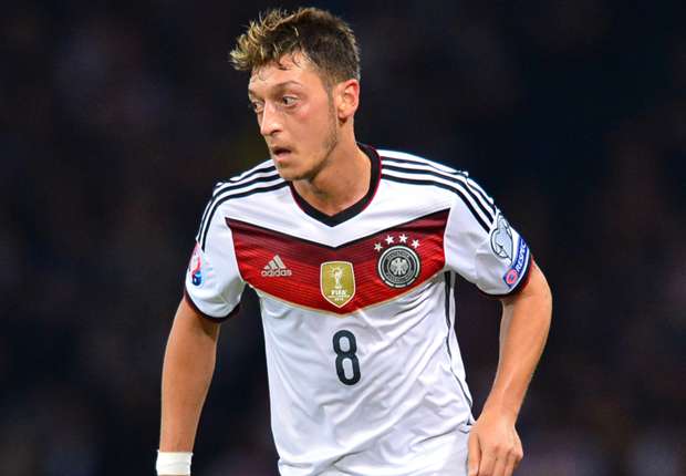 Update: Ozil's retirement sparks Germany racism storm