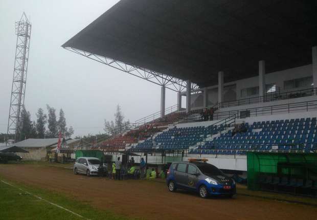 Stadion Manggis bersiap menggelar Piala Menpora U-14.