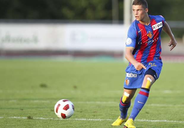 Granit Xhaka, Basel, 2010