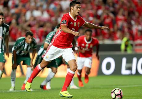 Jiménez, en penales con el Tri
