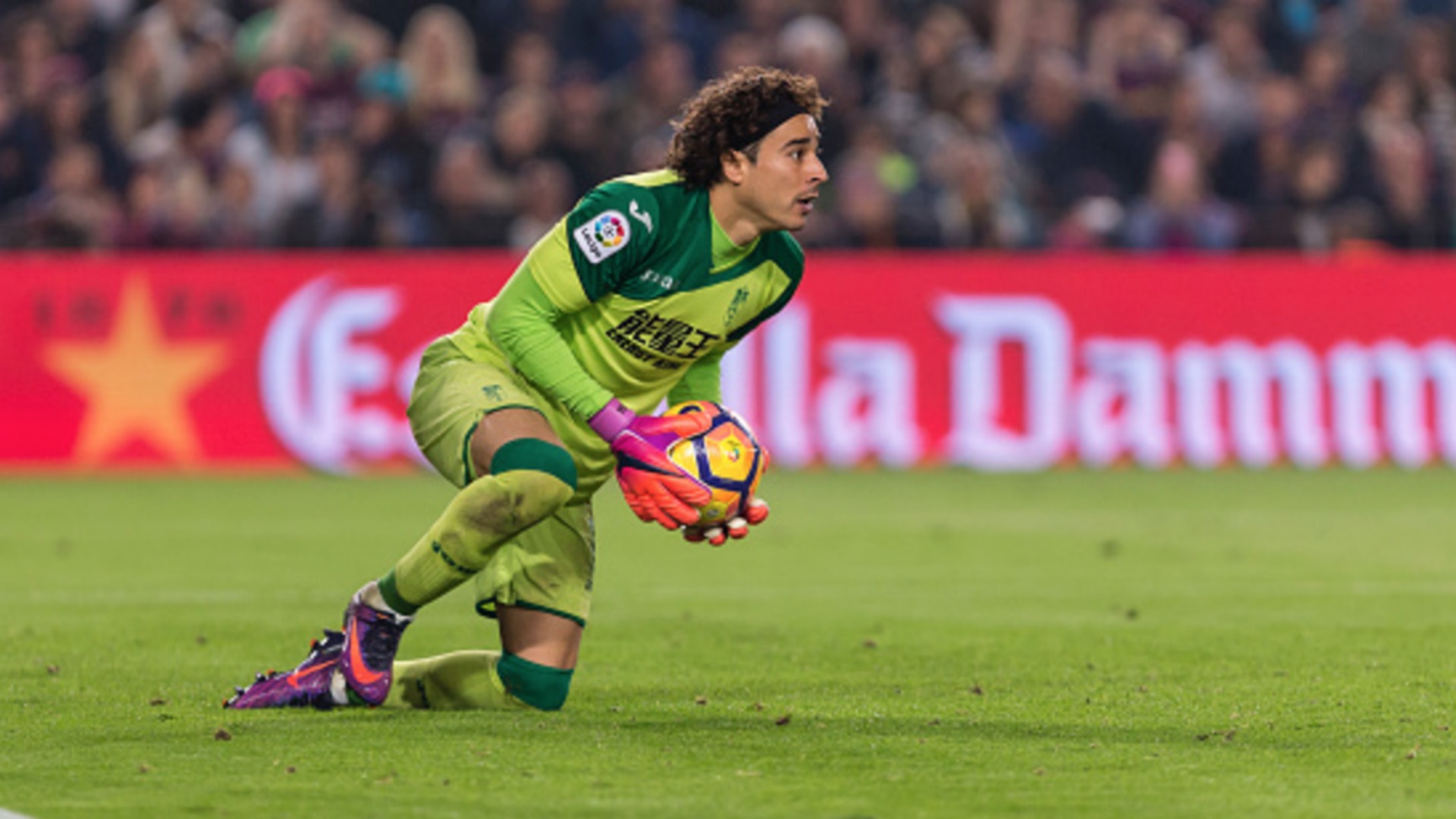 Resultado de imagen para guillermo ochoa atajadas granada