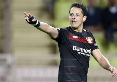 Chicharito glücklich bei Bayer