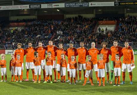 Jong Oranje zwijnt tegen Wit-Russen