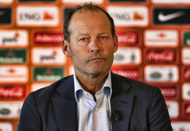 Danny Blind sacked as Netherlands coach after Bulgaria defeat