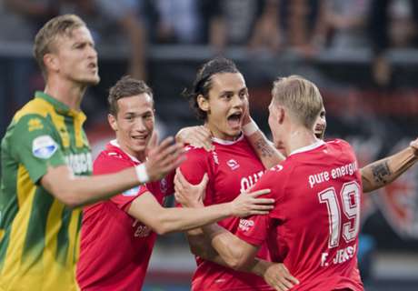 Twente wint overtuigend zonder Ziyech