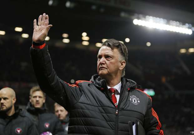 RESMI: Manchester United Berhentikan Louis Van Gaal