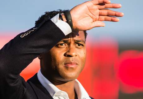 Kluivert: El Clasico Tak Ada Tandingannya!