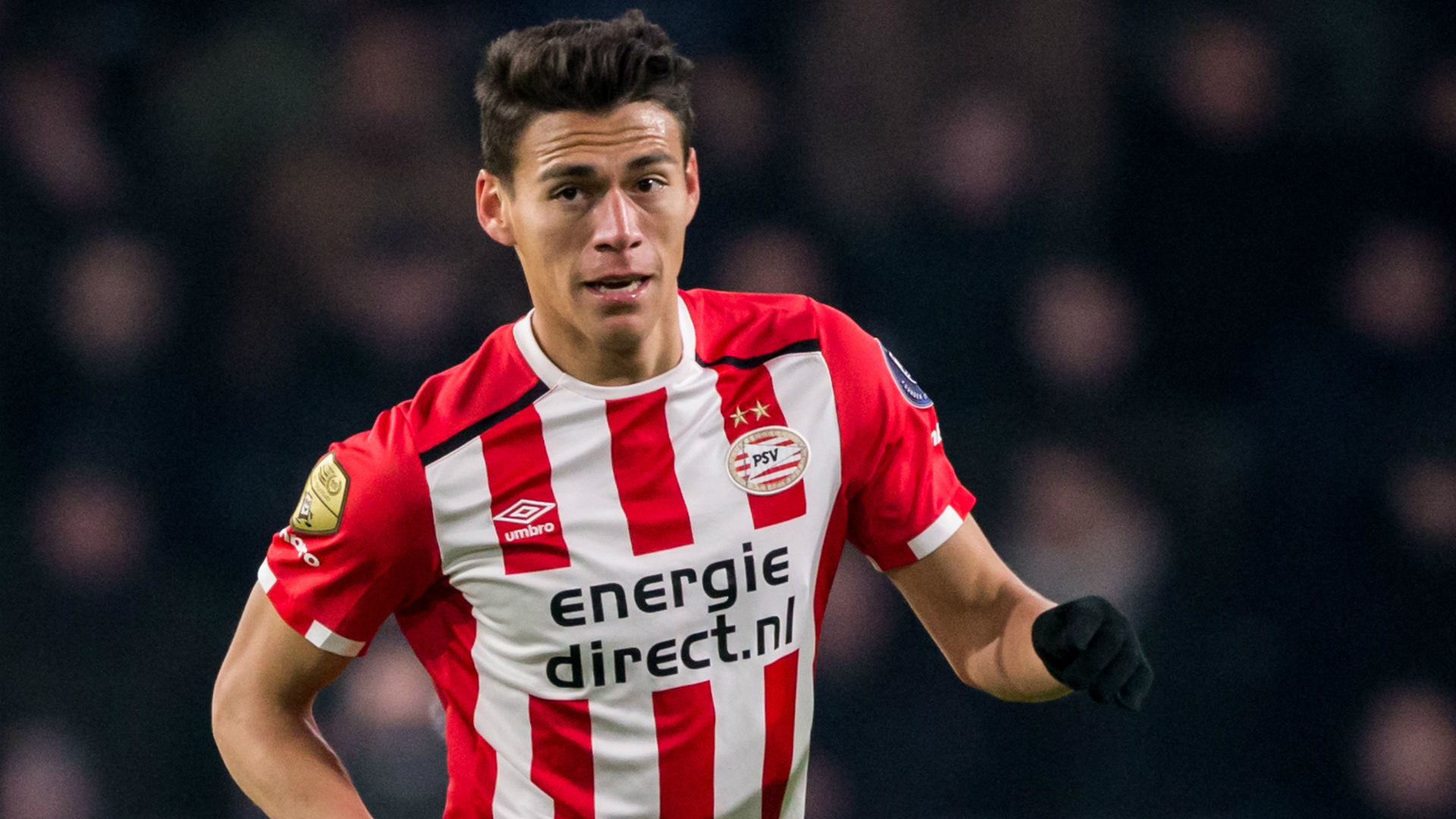 Roma oficializó la llegada de Héctor Moreno Roma oficializó la llegada de Héctor Moreno