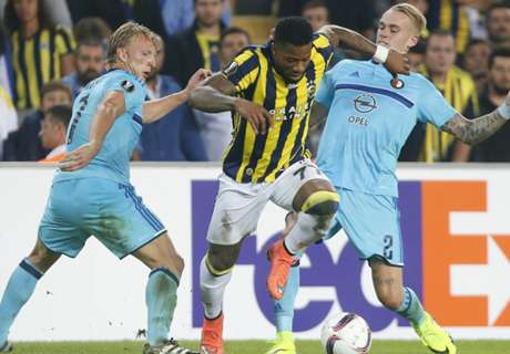 Emenike sends Fener top of Group A