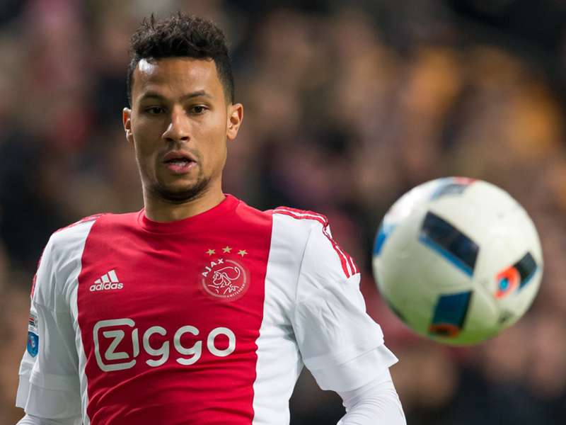 Ricardo Van Rhijn Ricardo Van Rhijn