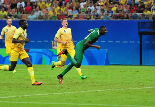Sadiq Umar heads Nigeria into the lead against Sweden