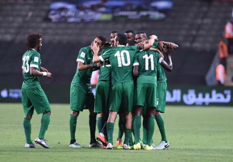 ก่อนดวลไทย!ซาอุถล่มลาวสบายเท้า4-0
