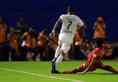 الأهلي يبدأ حملة الدفاع عن لقبه بفوز كاسح على الاتفاق