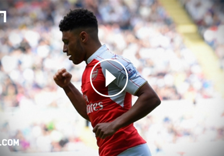 VIDEO: Ox backs Rooney for record