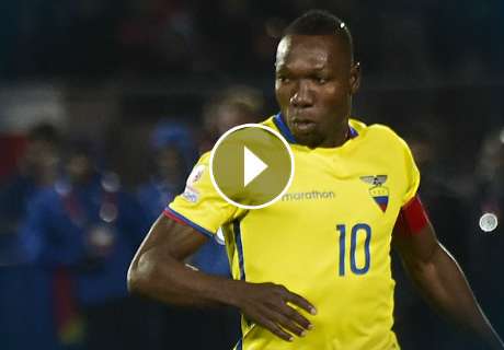SIMAK: Gol Ganteng Dari Pemain Tua