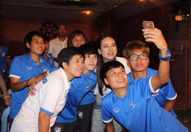 จีคลับ