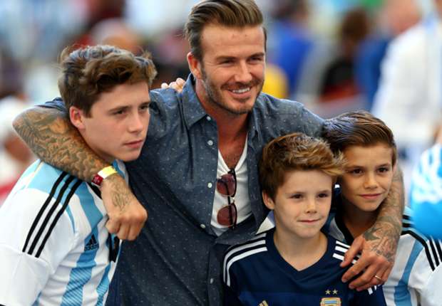 David Beckham Hadiahi Anak Jersey Arsenal Seharga £10 Ribu