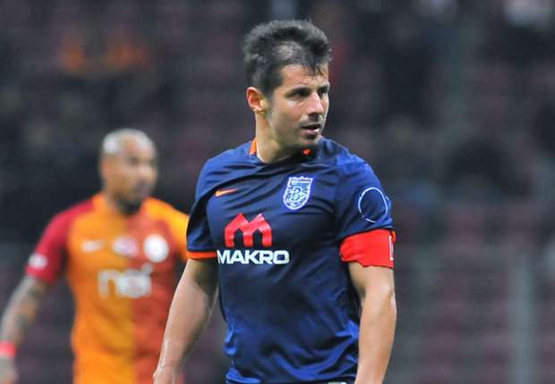 galatasaray-basaksehir-emre-belozoglu-11042016_9cy382nk1s3n1ag5kqooupqnf.jpg