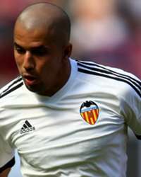sofiane-feghouli-valencia_1tfyoufxt21jo1963lo6gq7rgj.jpg