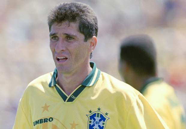 бразильский футболист в молодости