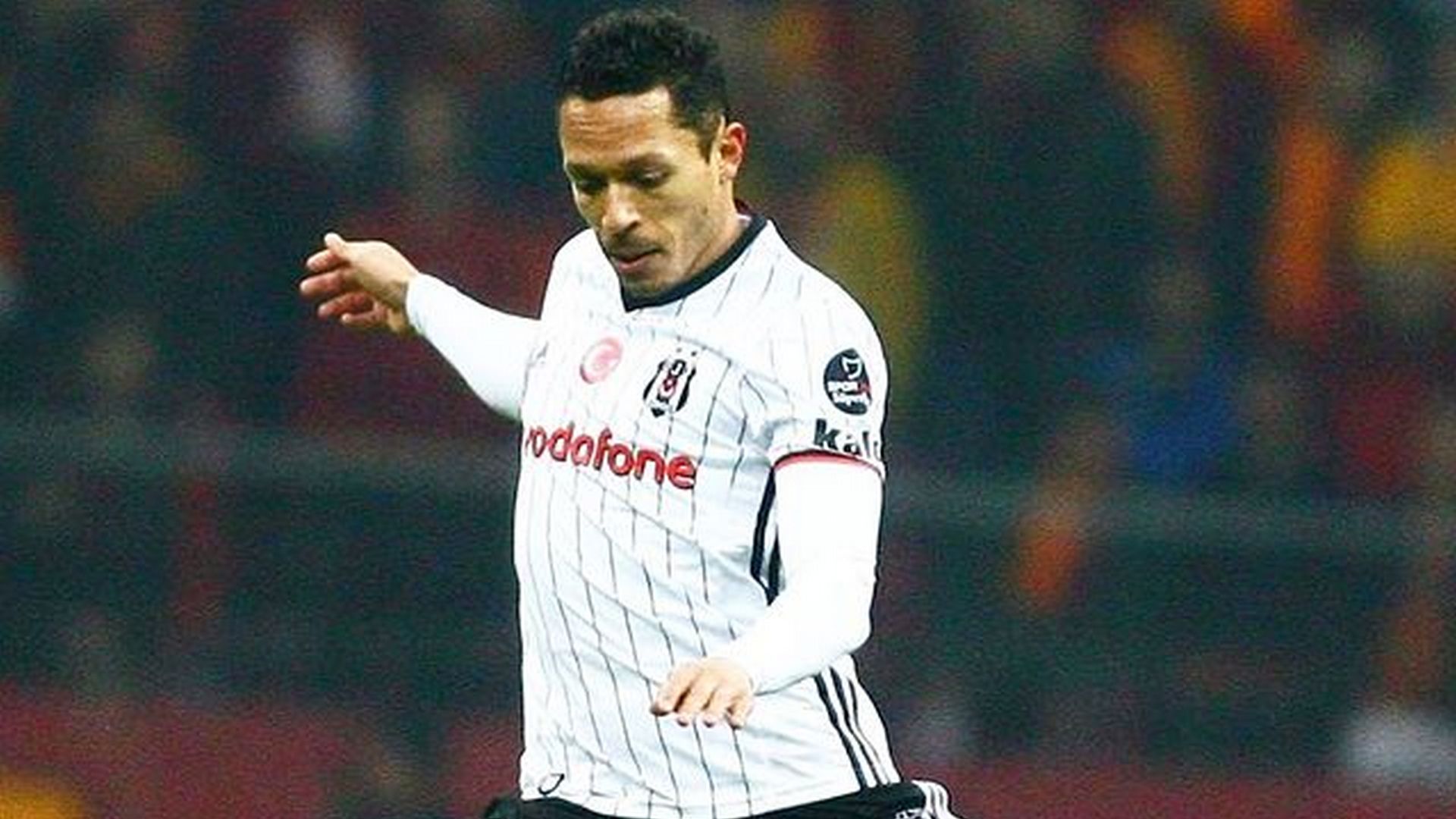 Adriano Besiktas Adriano Besiktas