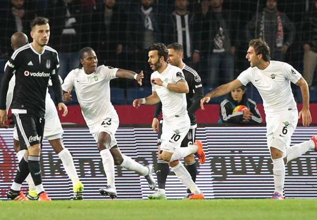 Akhisar'dan Beşiktaş'a şok darbe: 0-2