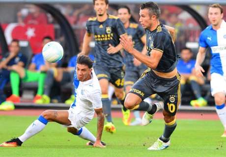 EL, playoff: Olympiacos ok