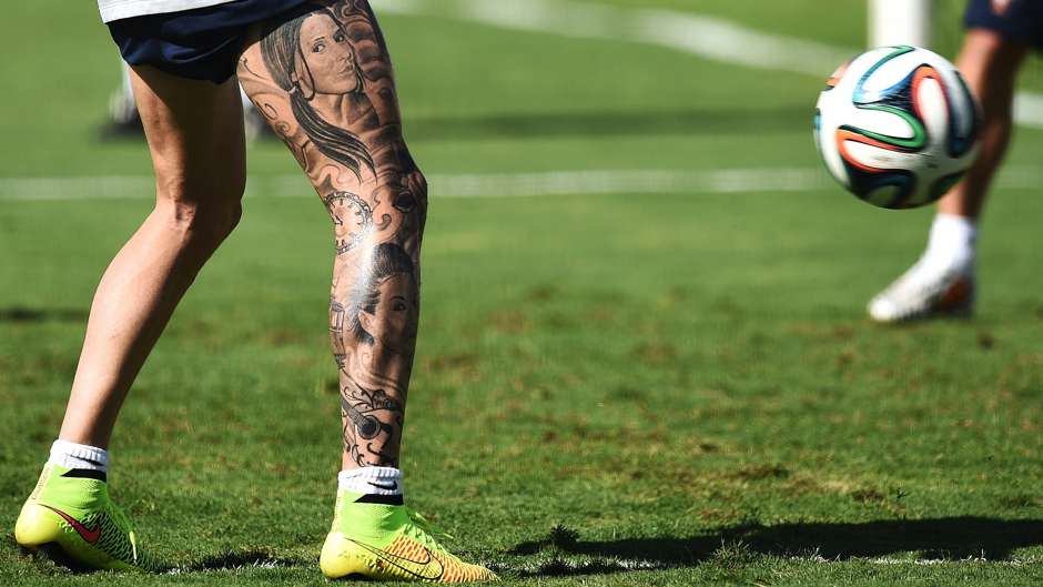 tattoo_cvvcezussex714barvi3gp9b4.jpg?t=-405005121&w=940