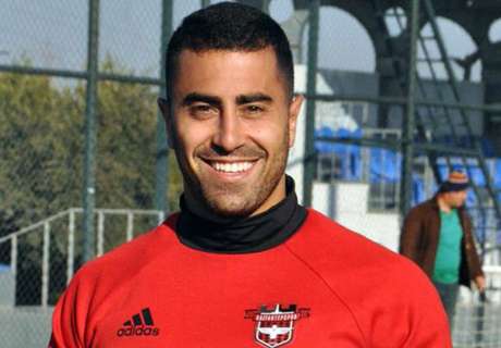 Na Europa, ex-figueira sonha com Champions