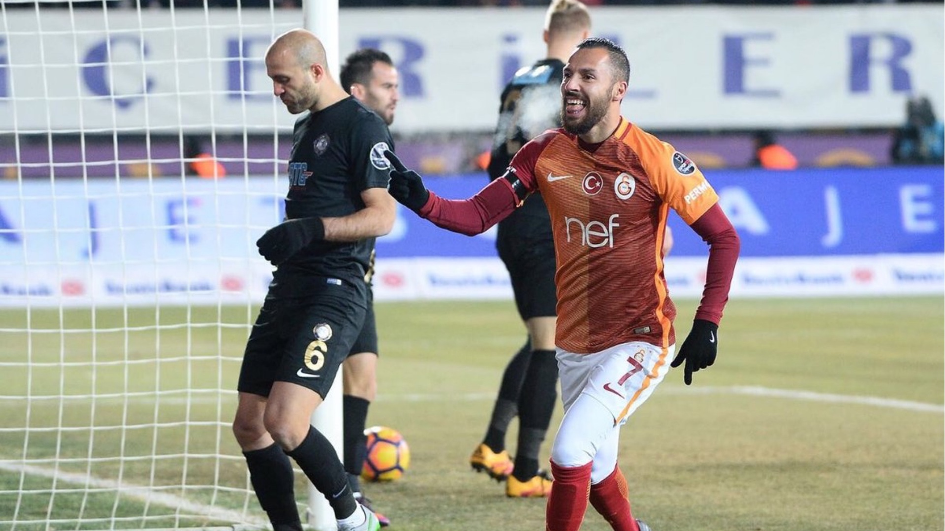 osmanlispor-galatasaray-12182016-yasin-oztekin-stsl_l7u9wfbctrl51uzchaq8hva7v.jpg