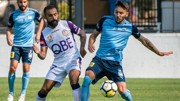 Castro v Sydney Fc - cropped