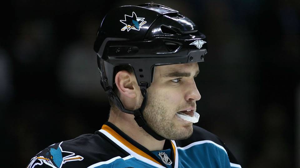 Star Of Blooper Reel Goal Davison Joins Maple Leafs