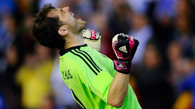 حصريا كل شيء عن الكلاسيكو Casillas_n68e63cspq5b14oj1gchvigxg