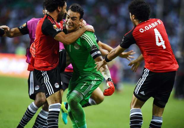 عصام الحضري يقود مصر للنهائي بهزيمة بوركينا بركلات الترجيح<br />